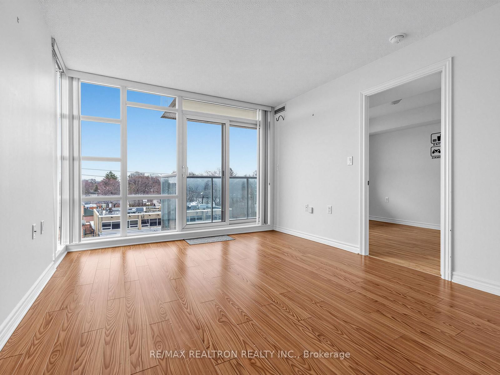 Condo for sale at 512-3830 Bathurst Street, Toronto, Ontario, M3H 6C5 - Clanton Park - MLS: C12992164