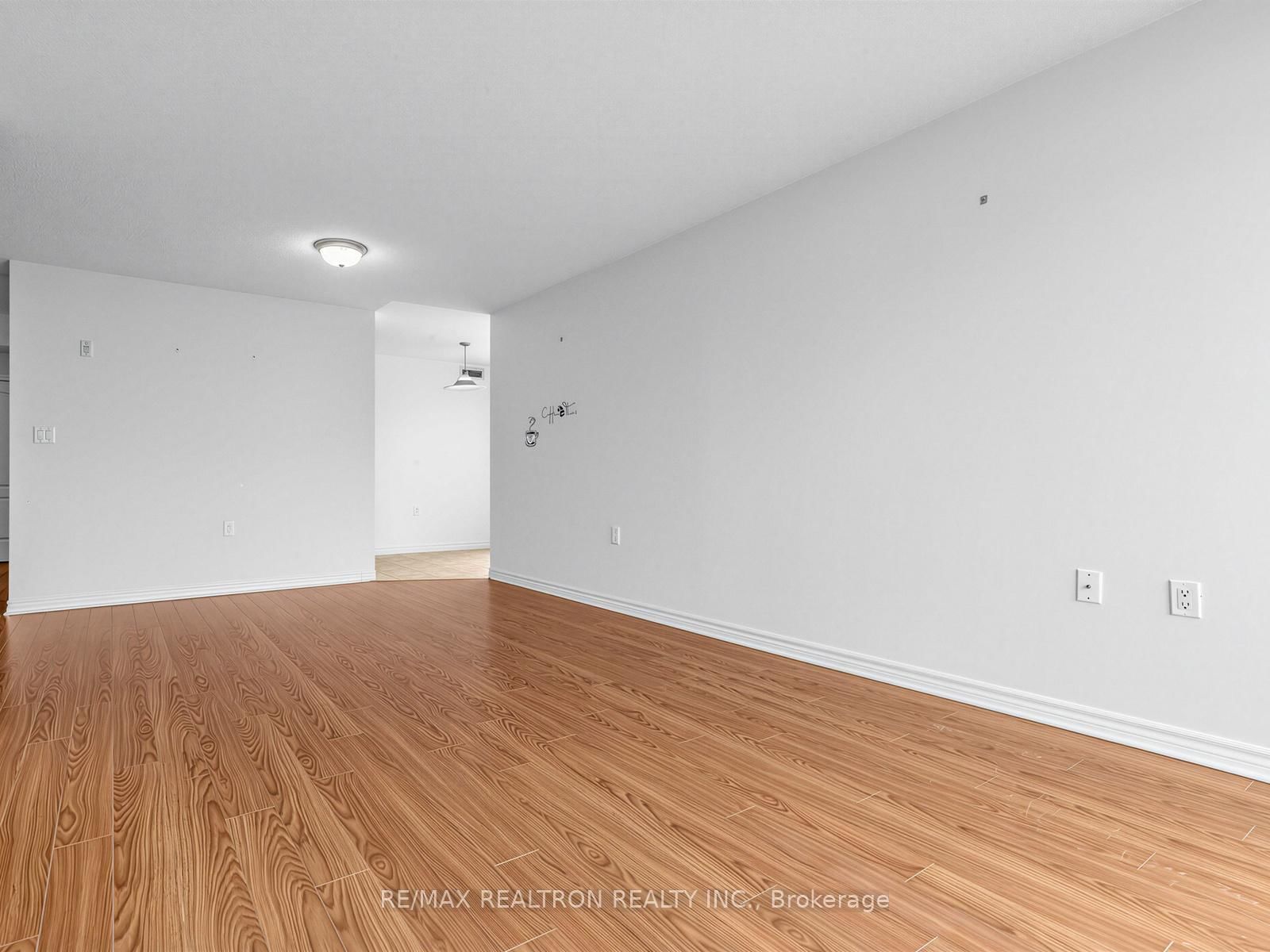 Condo for sale at 512-3830 Bathurst Street, Toronto, Ontario, M3H 6C5 - Clanton Park - MLS: C12992164