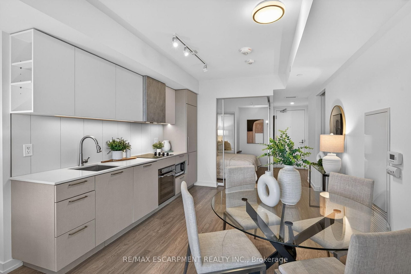 19 Western Battery Road, Unit 3108 - Photo 13