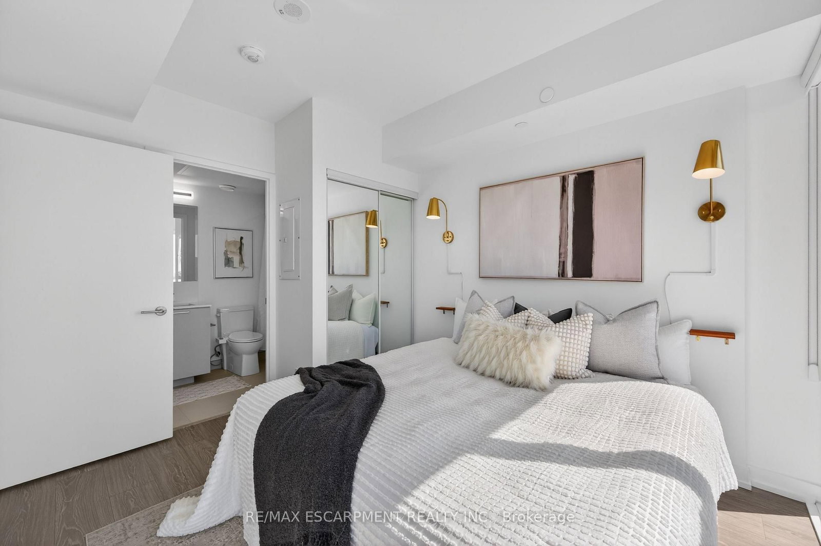 19 Western Battery Road, Unit 3108 - Photo 27