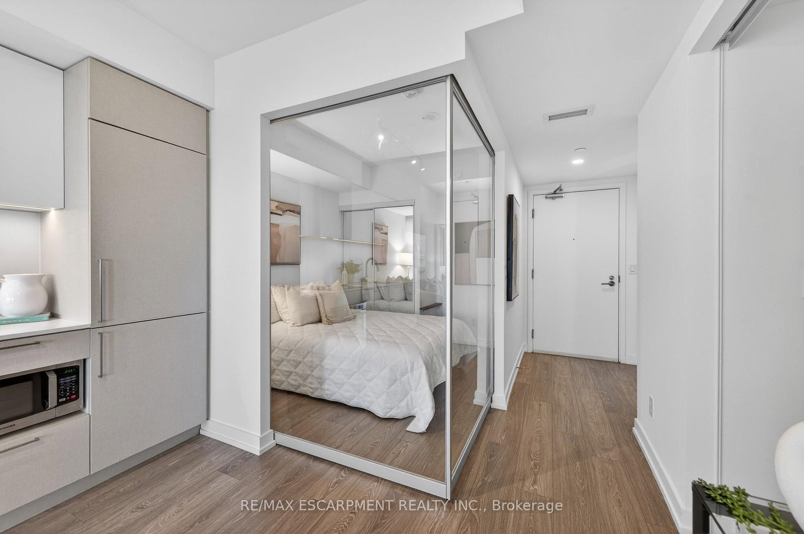 19 Western Battery Road, Unit 3108 - Photo 31