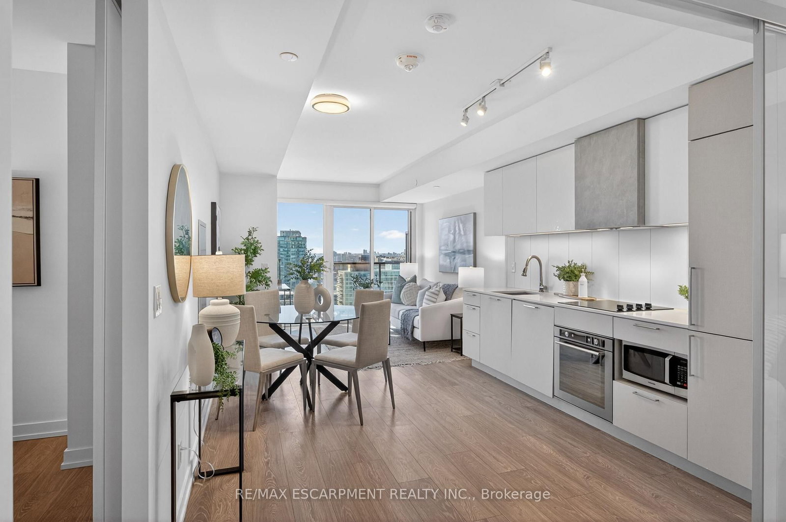 19 Western Battery Road, Unit 3108 - Photo 9