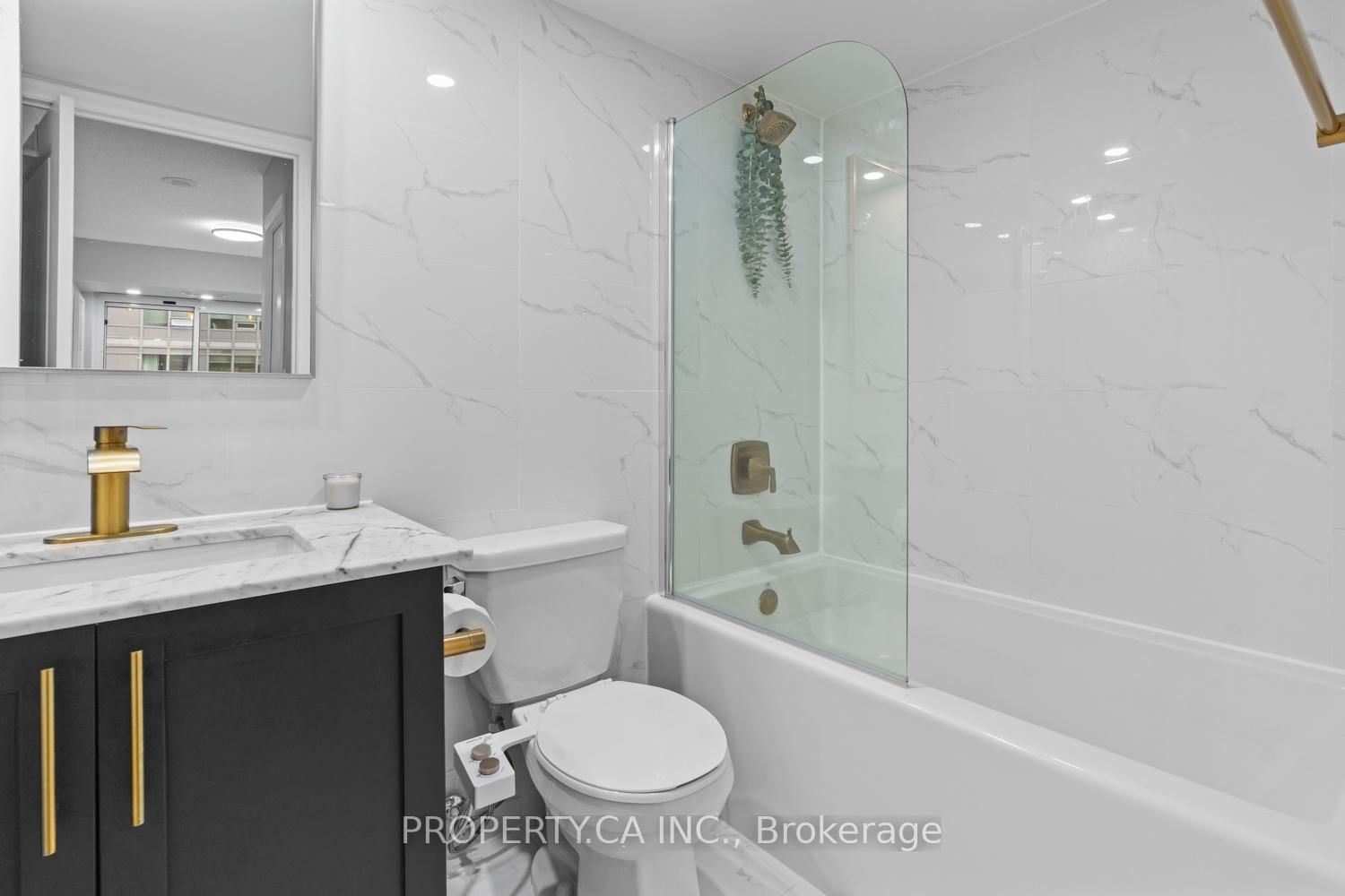 65 East Liberty Street, Unit 918 - Photo 17