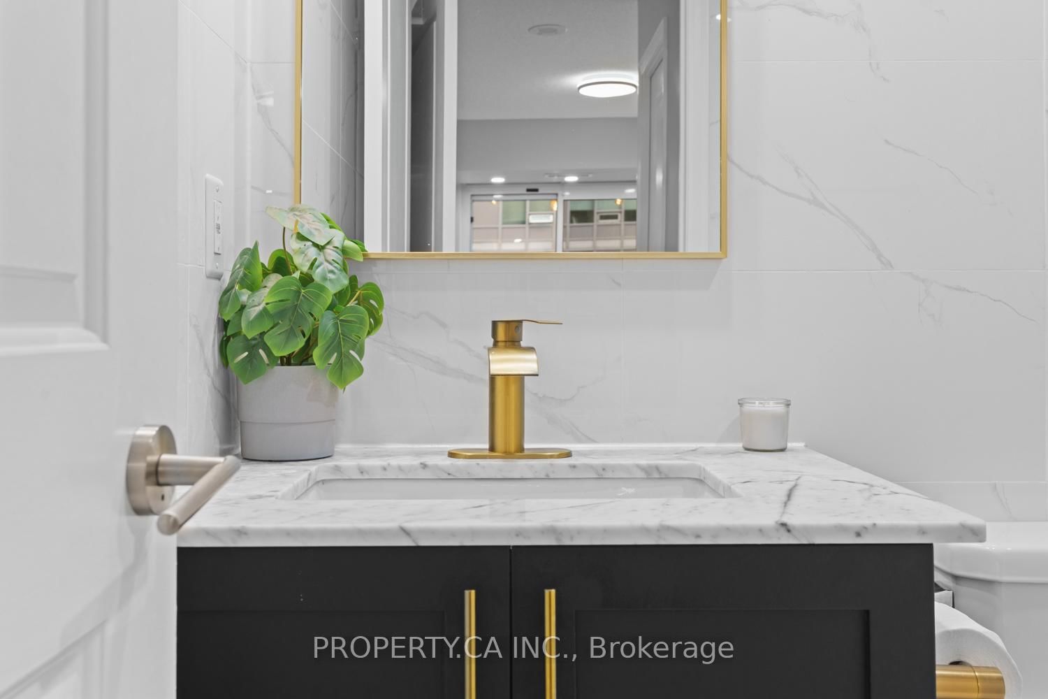 65 East Liberty Street, Unit 918 - Photo 18