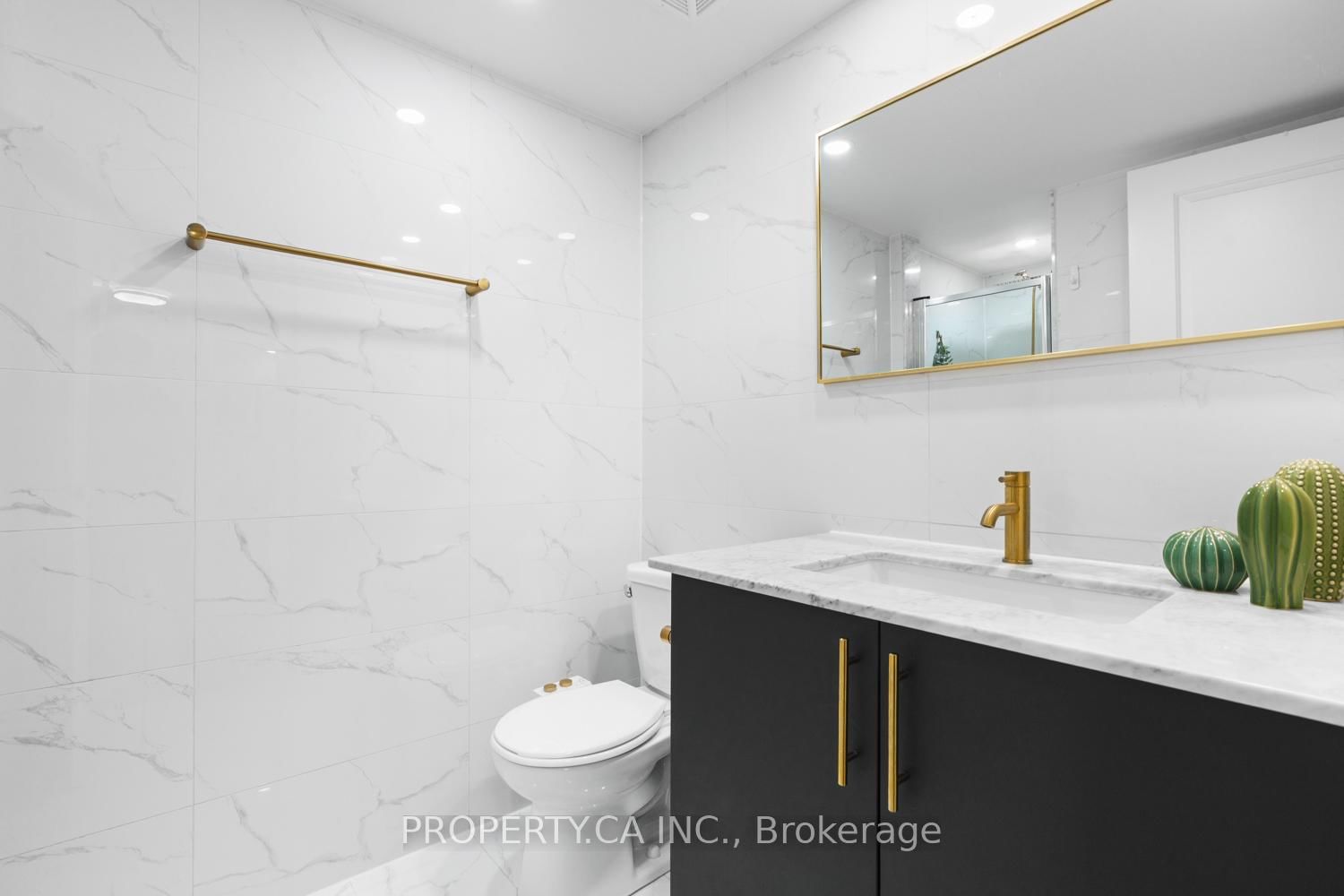 65 East Liberty Street, Unit 918 - Photo 23