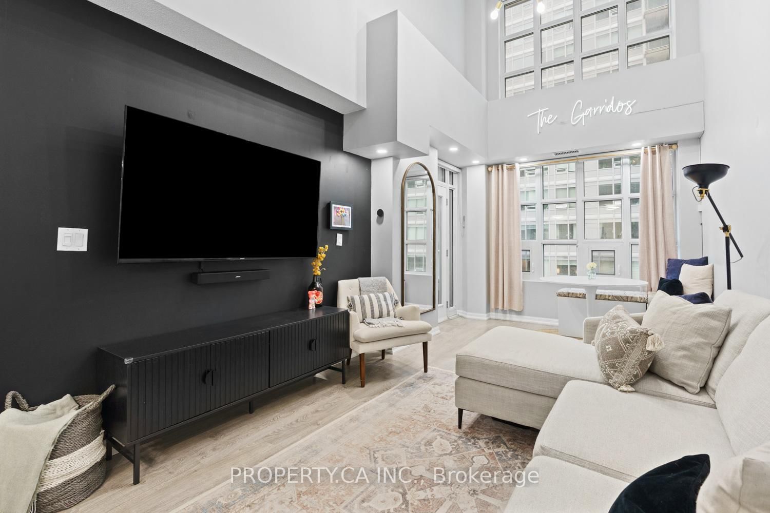 65 East Liberty Street, Unit 918 - Photo 4