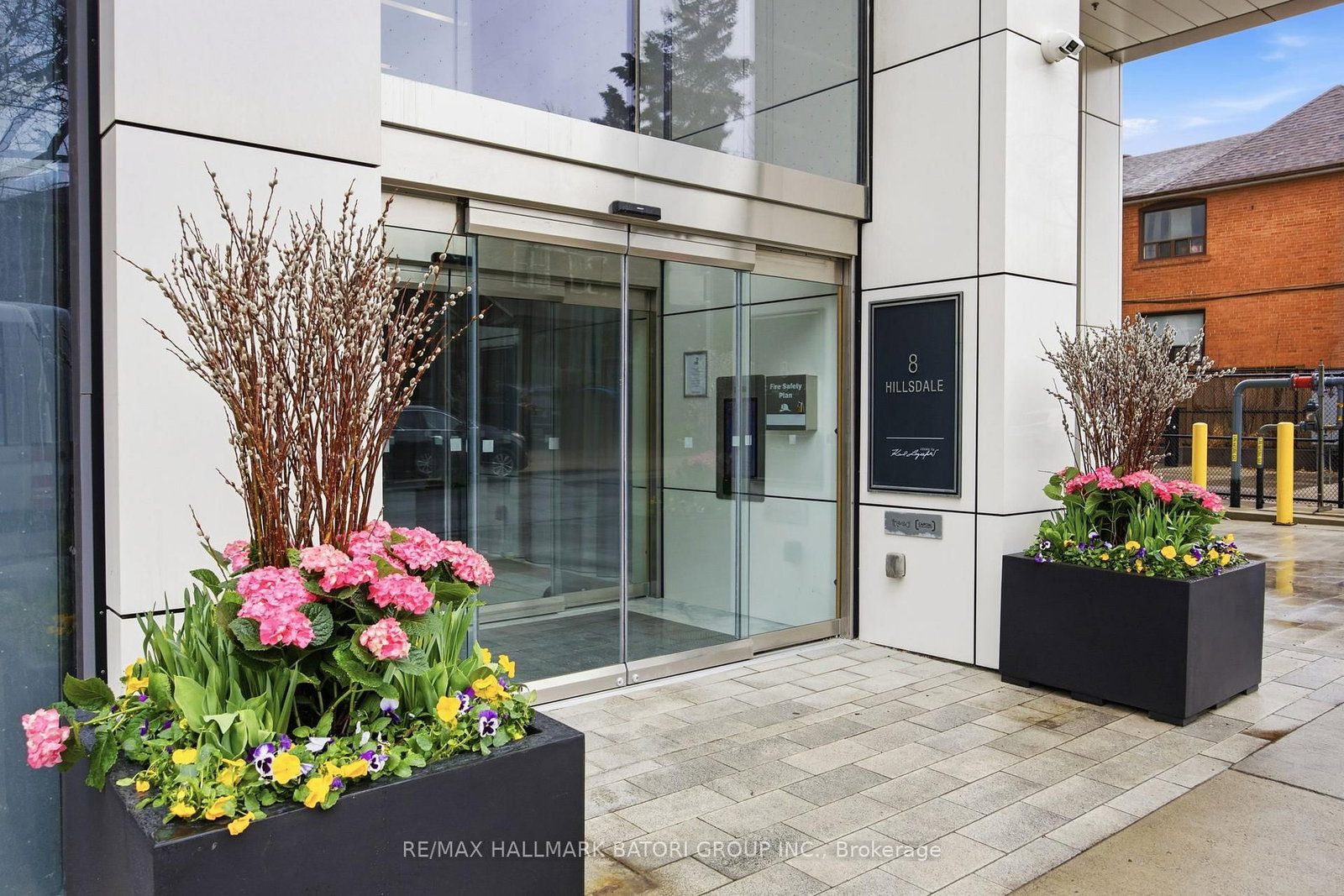 Condo for sale at 1037-8 Hillsdale Avenue, Toronto, Ontario, M4S 0B2 - Mount Pleasant East - MLS: C12992314