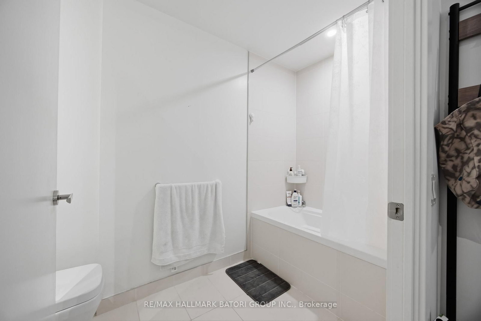 Condo for sale at 1037-8 Hillsdale Avenue, Toronto, Ontario, M4S 0B2 - Mount Pleasant East - MLS: C12992314