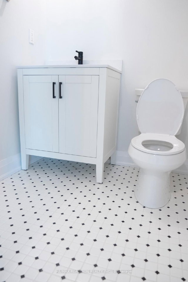 574 - 209 Fort York Boulevard