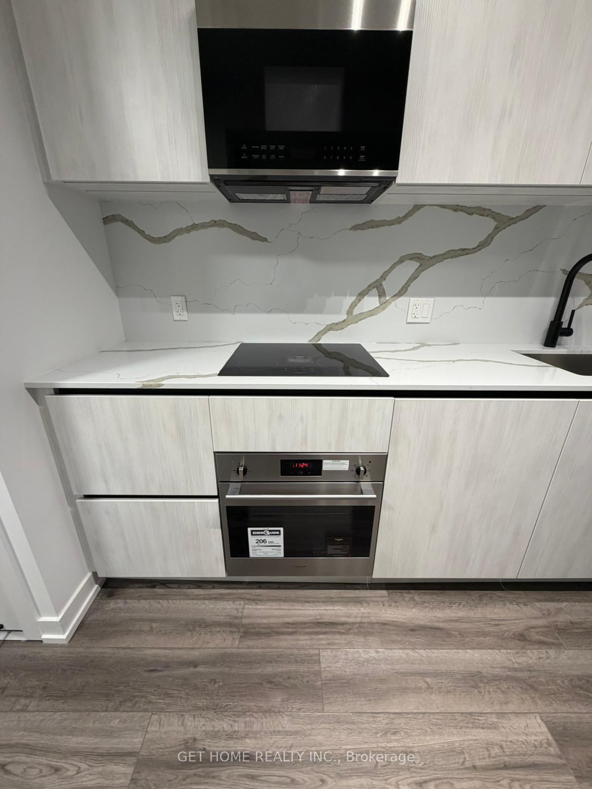 35 Parliament Street, Unit 716 - Photo 3