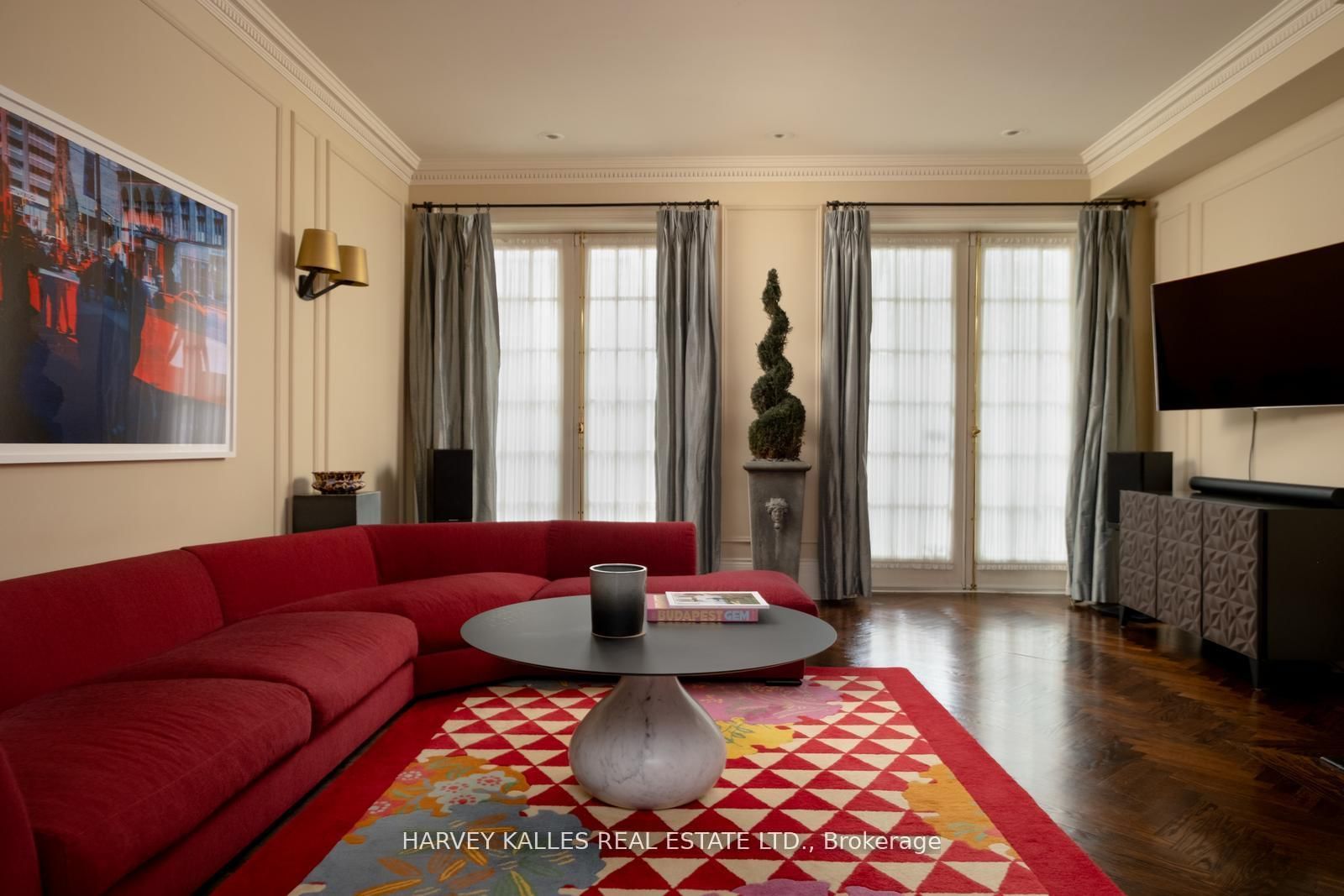 12 Macpherson Avenue, Unit 3 - Photo 5