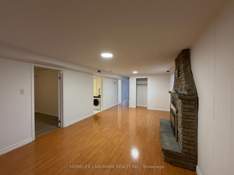 Lower unit - 98 Van Horne Ave, Toronto, M2J 2T1 | Image 2