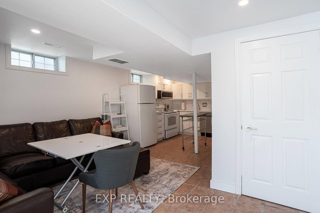 Lower - 559 Delaware Avenue N