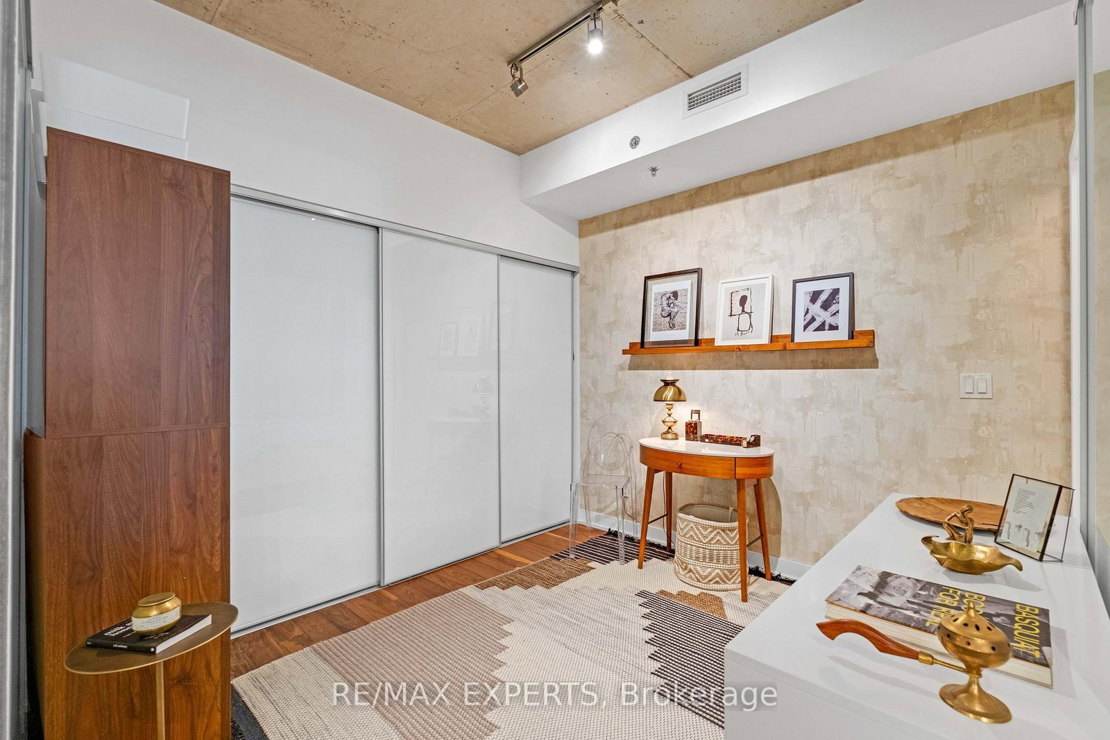 Condo for sale at 516-20 Gladstone Avenue, Toronto, Ontario, M6J 0E9 - Little Portugal - MLS: C12992426