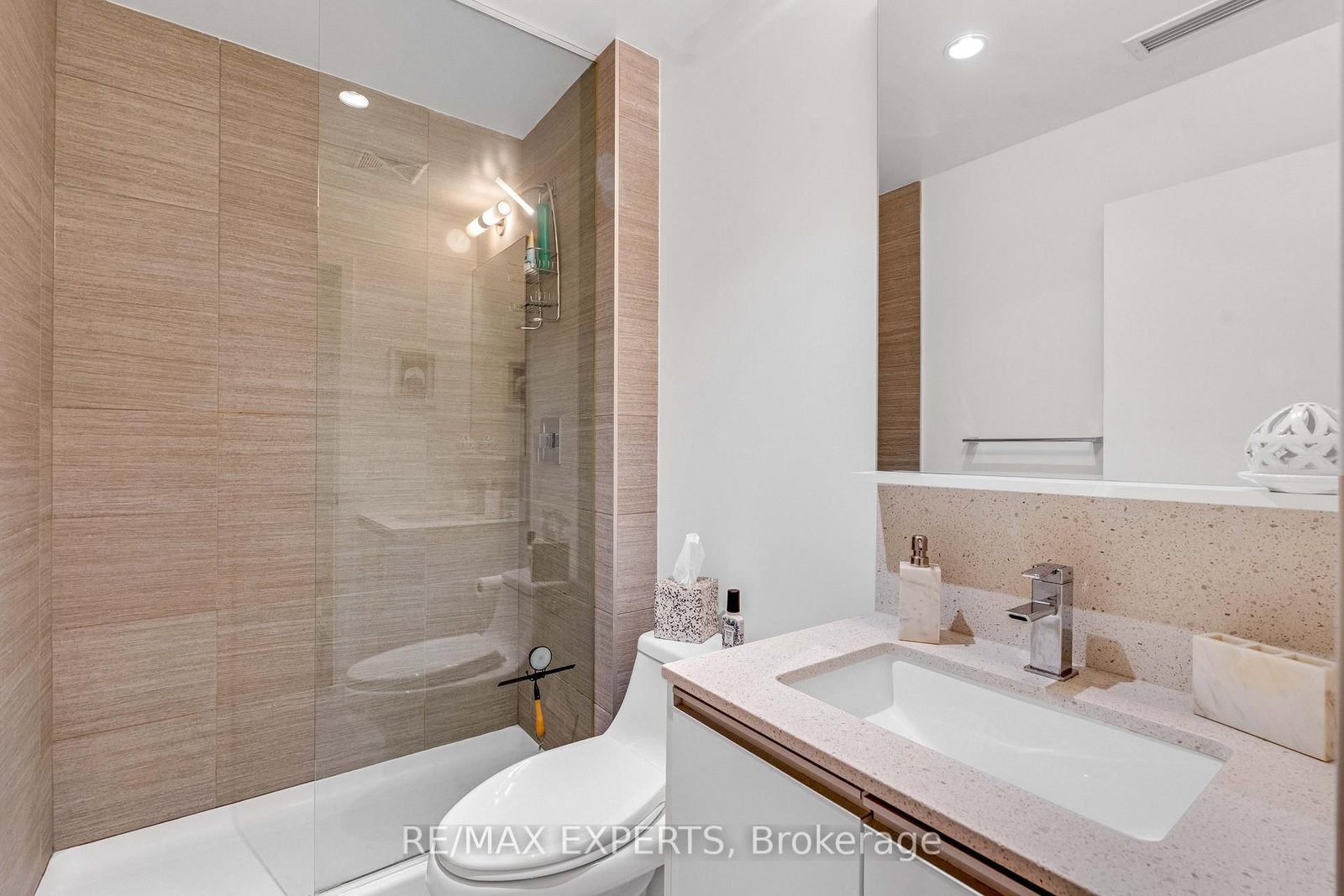 Condo for sale at 516-20 Gladstone Avenue, Toronto, Ontario, M6J 0E9 - Little Portugal - MLS: C12992426