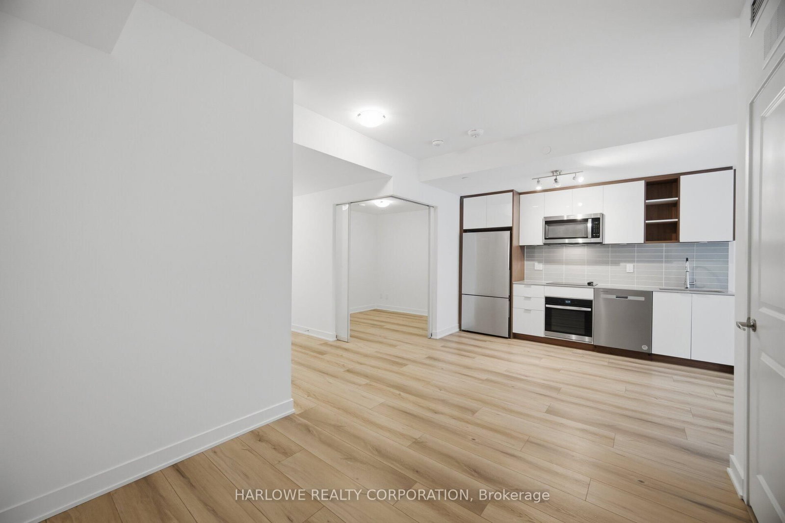 543 Richmond Street W, Unit 705 - Photo 10