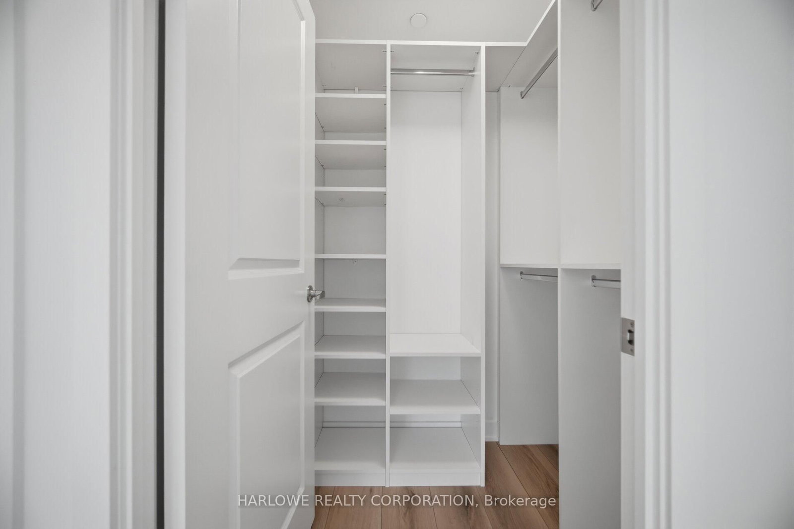 543 Richmond Street W, Unit 705 - Photo 24