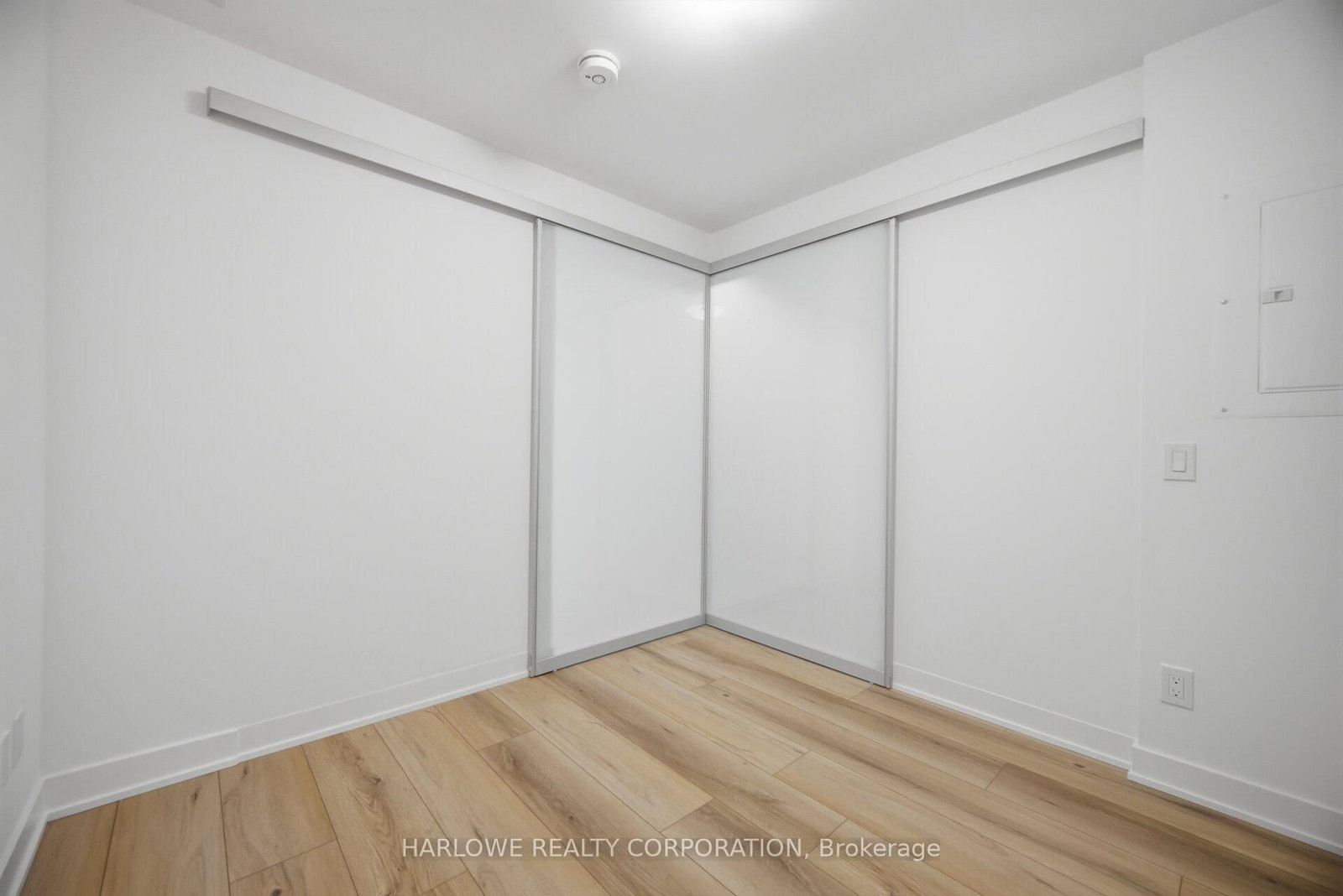 543 Richmond Street W, Unit 705 - Photo 25