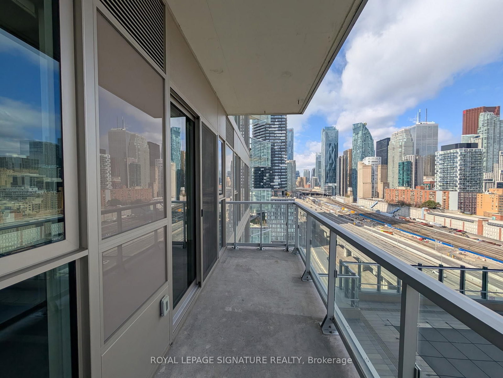 15 Lower Jarvis Street, Unit 1311 - Photo 11