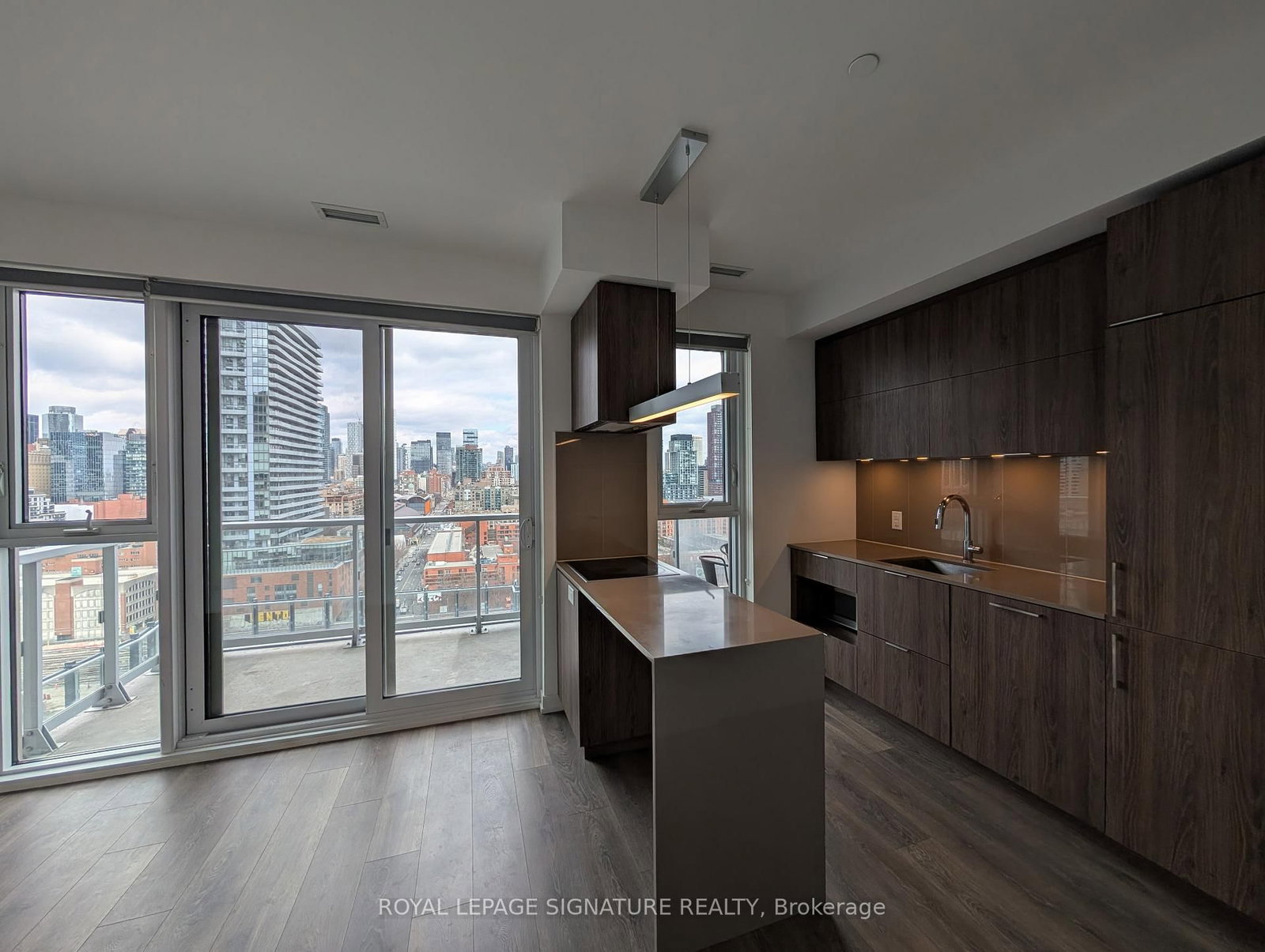 15 Lower Jarvis Street, Unit 1311 - Photo 6