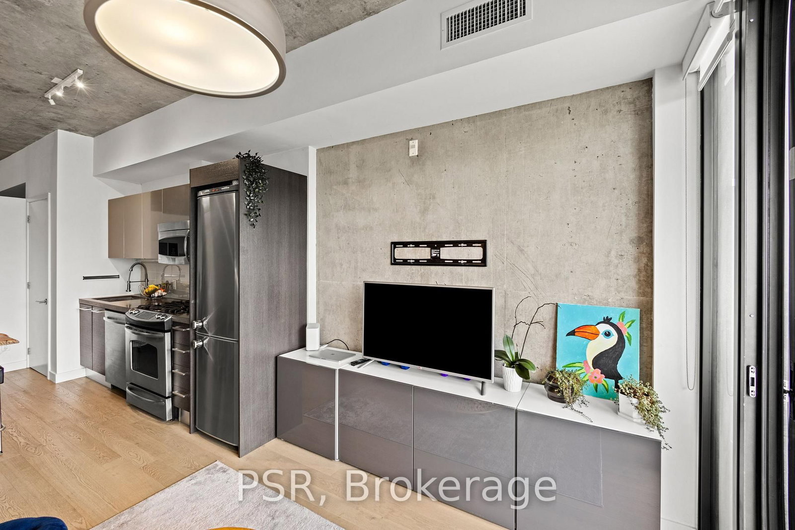 25 Stafford Street, Unit 613 - Photo 8