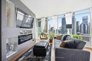 3302 - 361 Front Street W