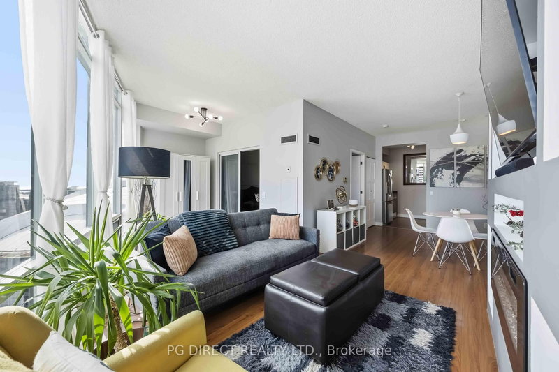 3302 - 361 Front St W, Toronto, M5V 3R5 | Image 3