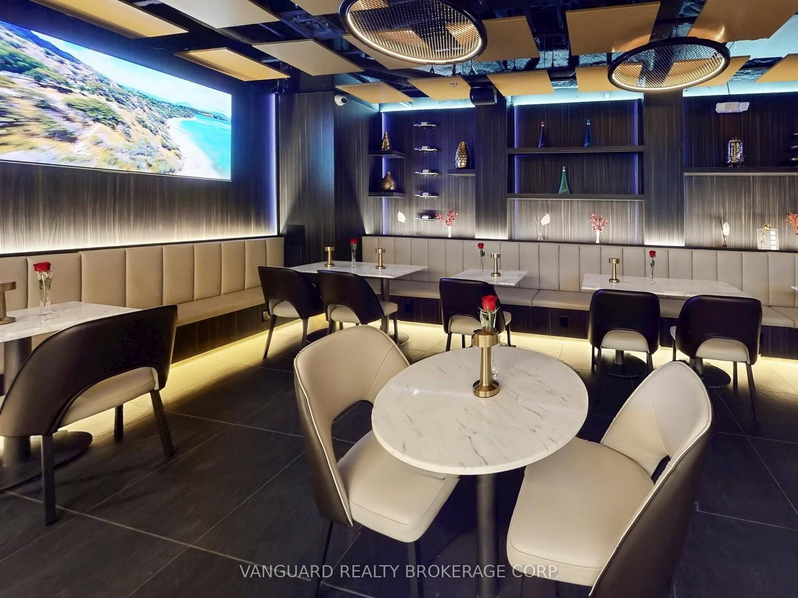 1 Yorkville Avenue, Unit 107, 108 & 1010 - Photo 23