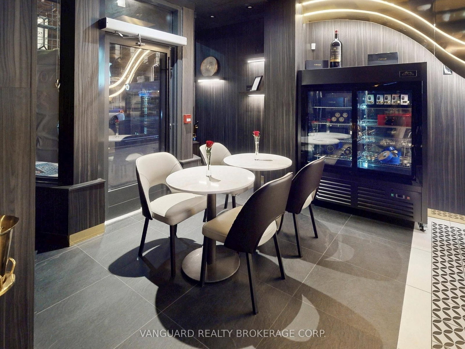 1 Yorkville Avenue, Unit 107, 108 & 1010 - Photo 24