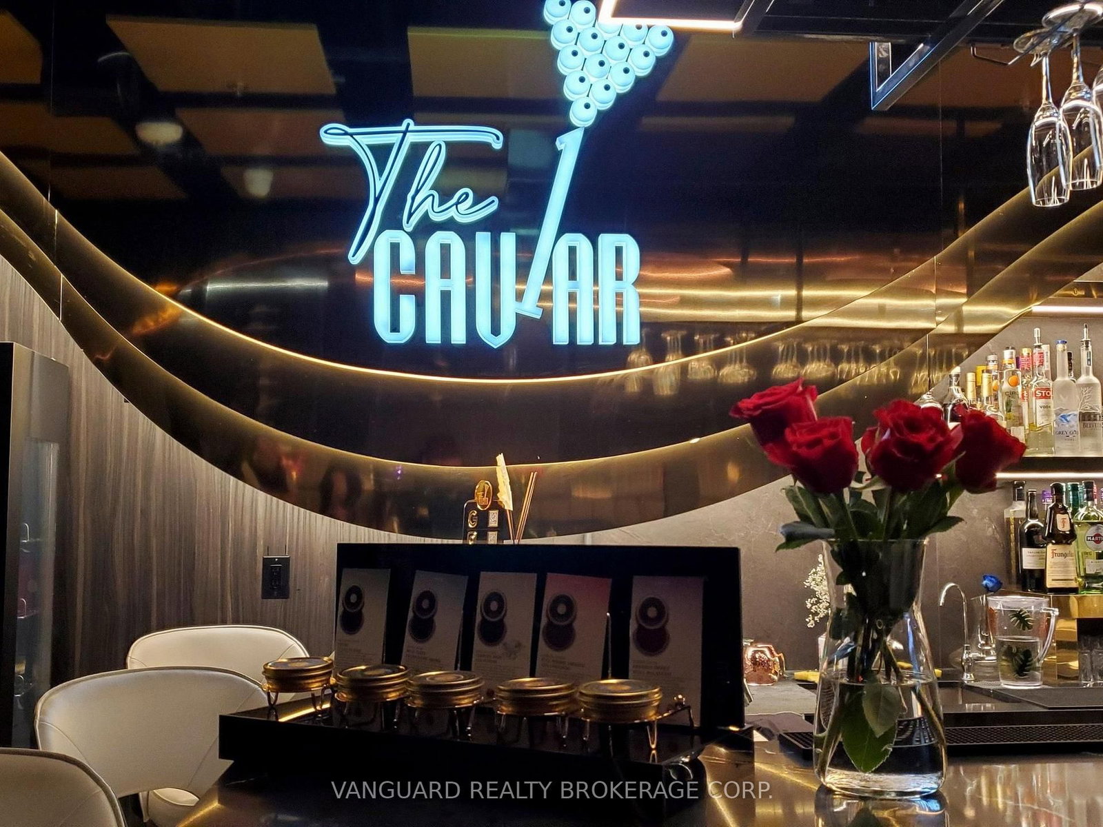 1 Yorkville Avenue, Unit 107, 108 & 1010 - Photo 26