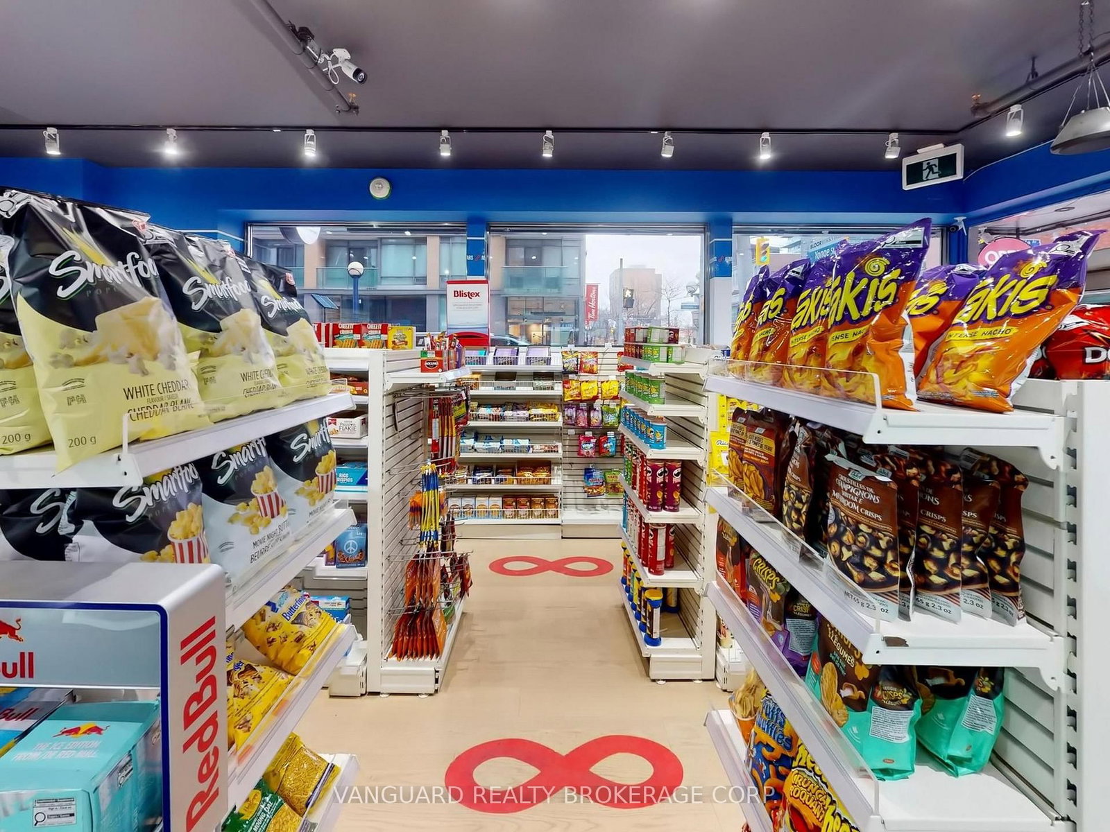 1 Yorkville Avenue, Unit 107, 108 & 1010 - Photo 30