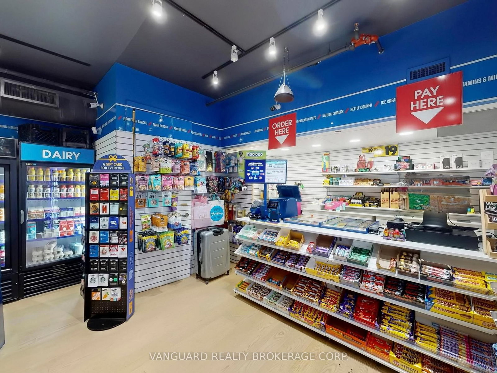 1 Yorkville Avenue, Unit 107, 108 & 1010 - Photo 40