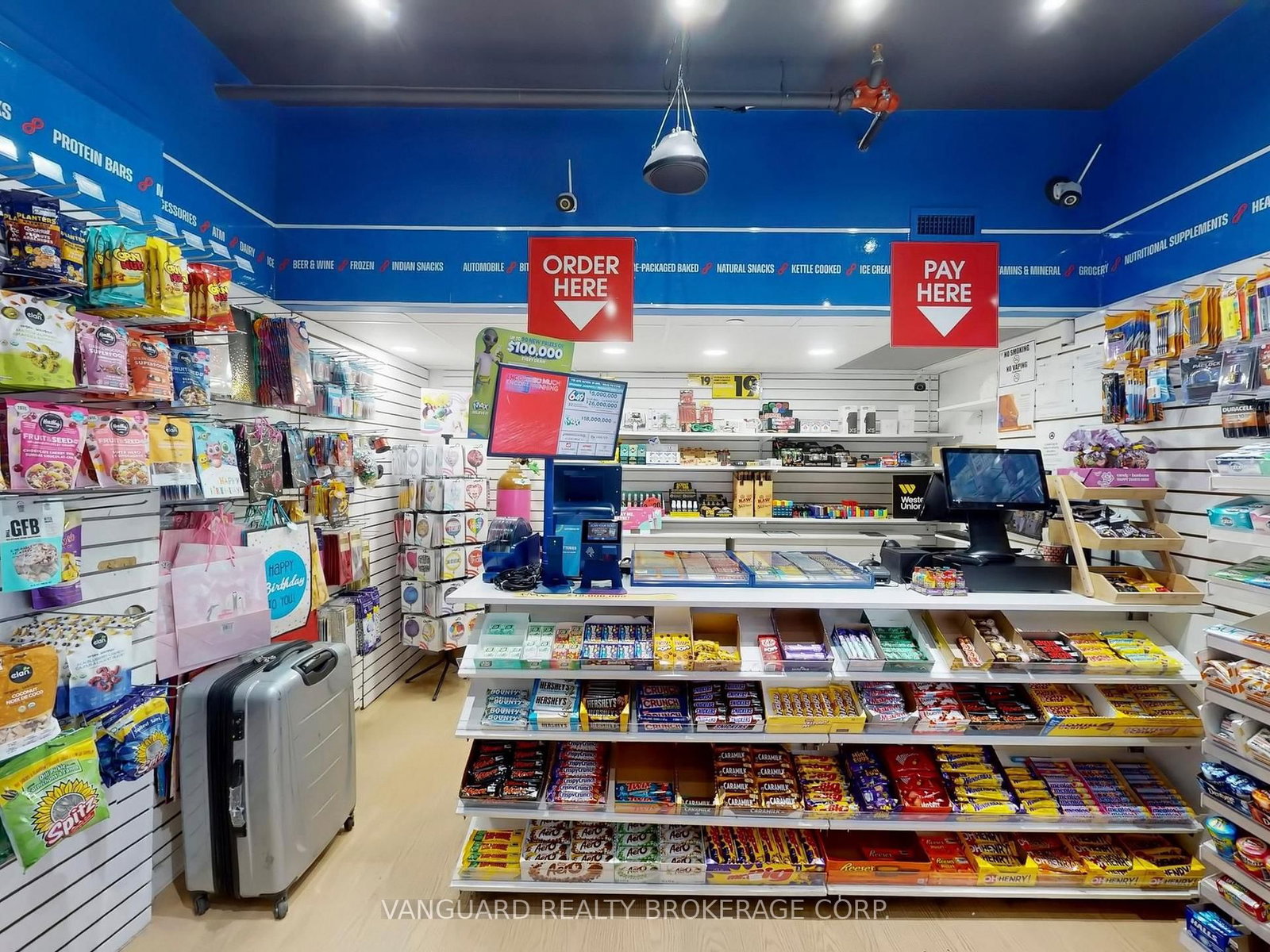 1 Yorkville Avenue, Unit 107, 108 & 1010 - Photo 41