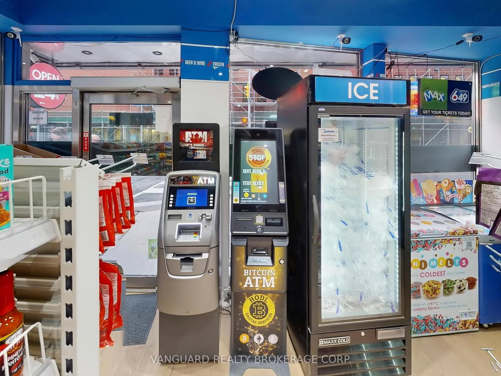 1 Yorkville Avenue, Unit 107, 108 & 1010 - Photo 45