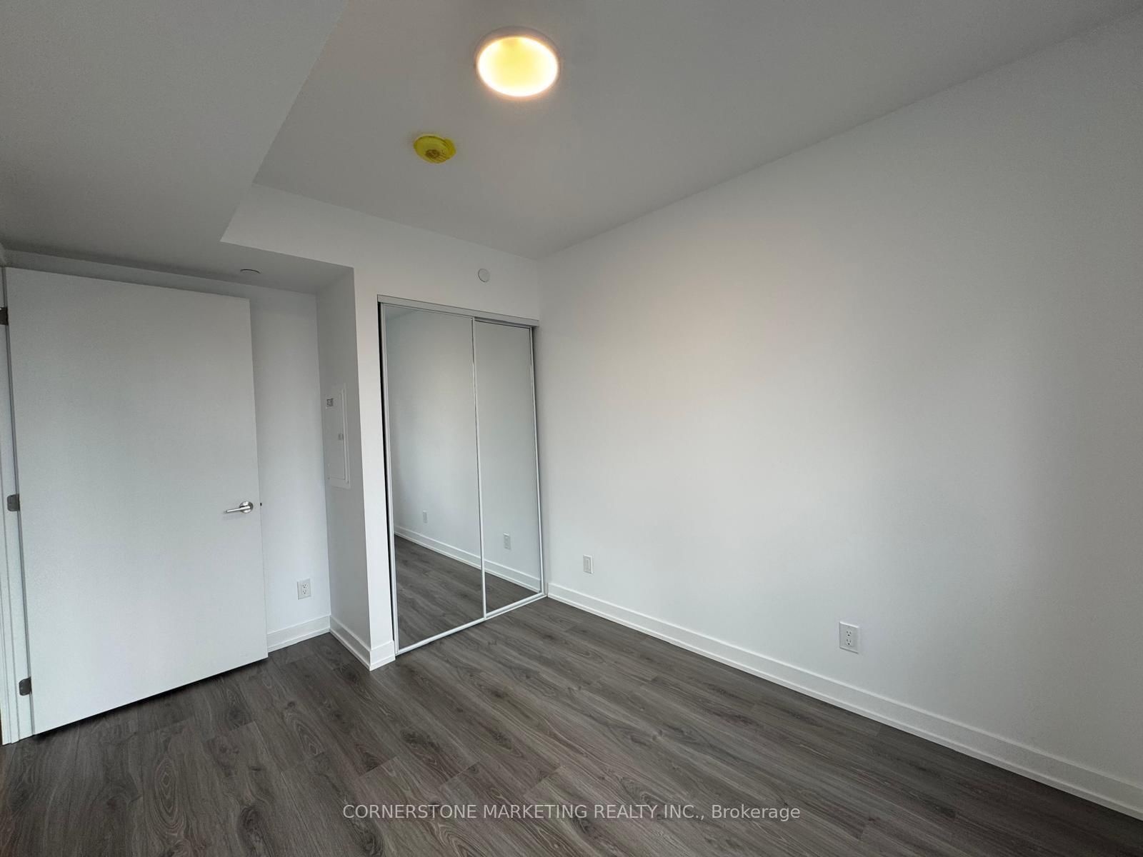 100 Queen Street E, Unit 1607 - Photo 8