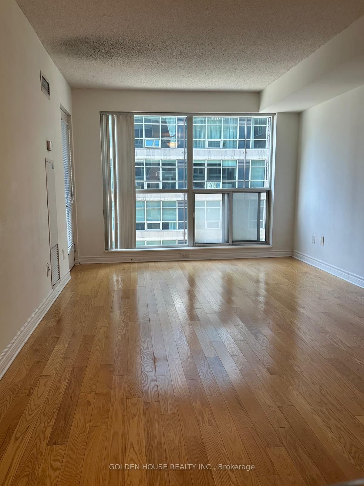 Condo for sale at 618-270 Wellington Street, Toronto, Ontario, M5V 3P5 - Waterfront Communities C1 - MLS: C12992902