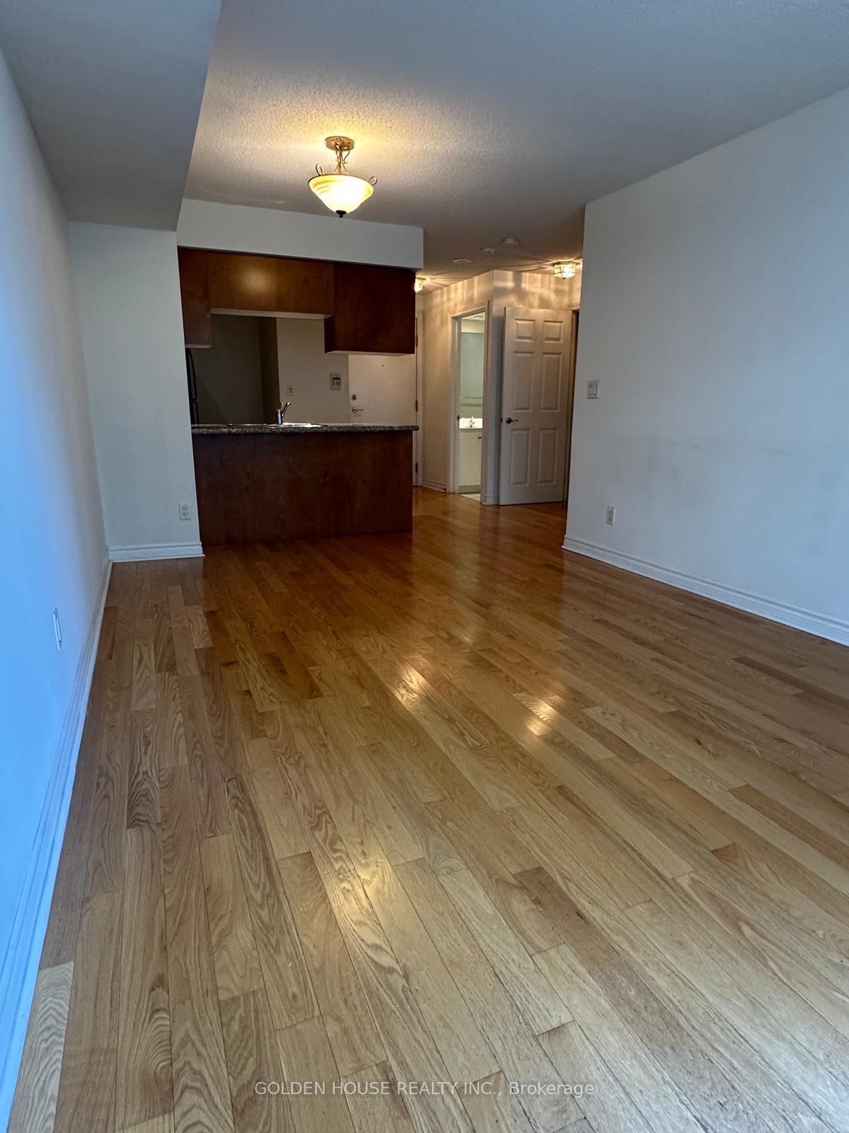 Condo for sale at 618-270 Wellington Street, Toronto, Ontario, M5V 3P5 - Waterfront Communities C1 - MLS: C12992902