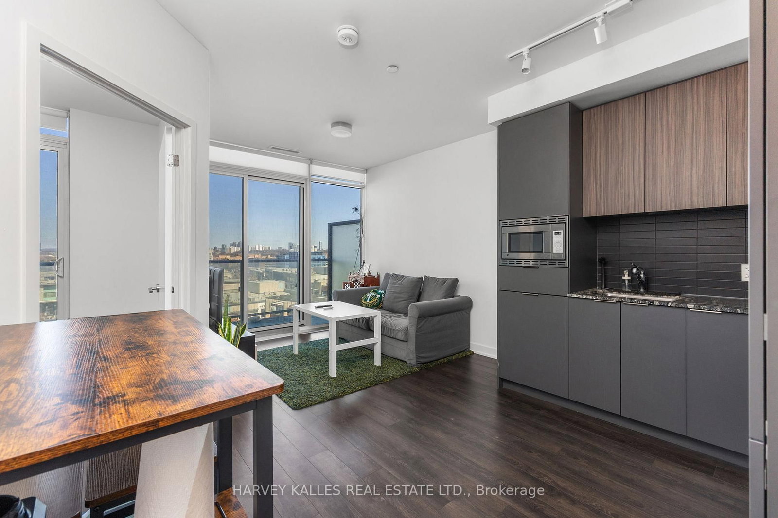 50 O'Neill Road, Unit 716 - Photo 2