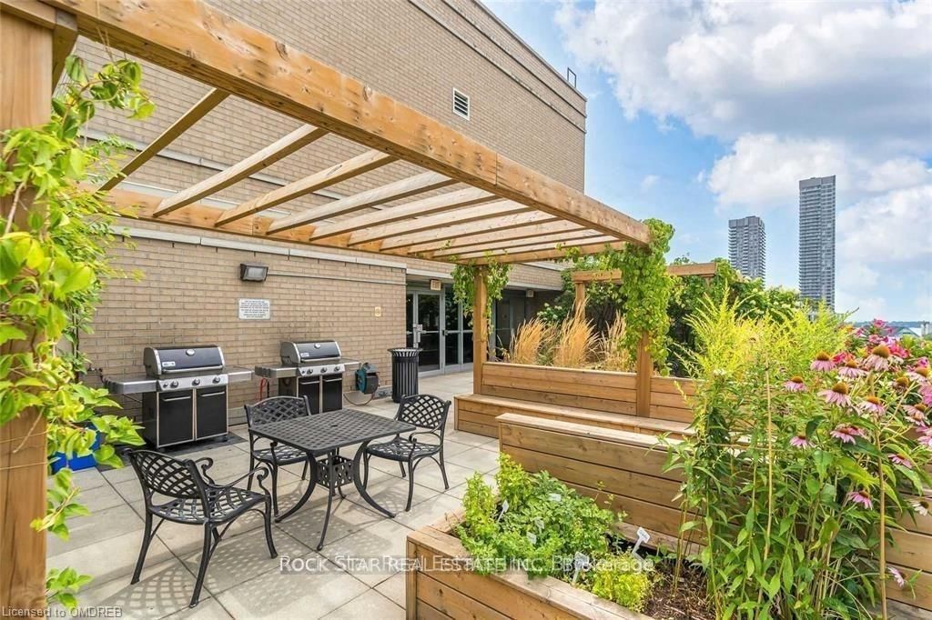 109 FRONT Street E, Unit 425 - Photo 16