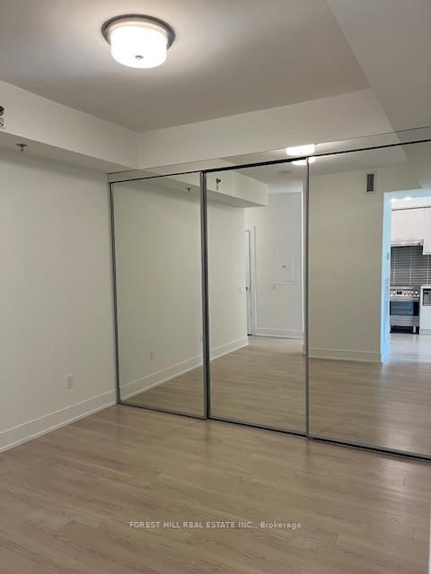 310 Tweedsmuir Avenue, Unit 401 - Photo 10