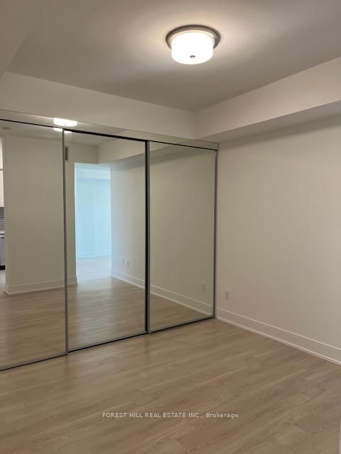 310 Tweedsmuir Avenue, Unit 401 - Photo 11