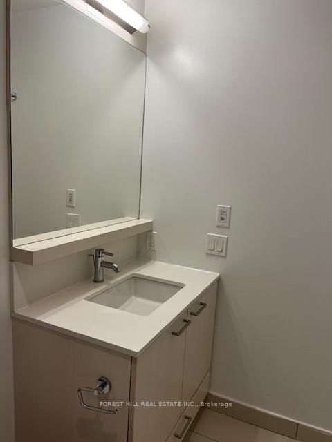 310 Tweedsmuir Avenue, Unit 401 - Photo 7