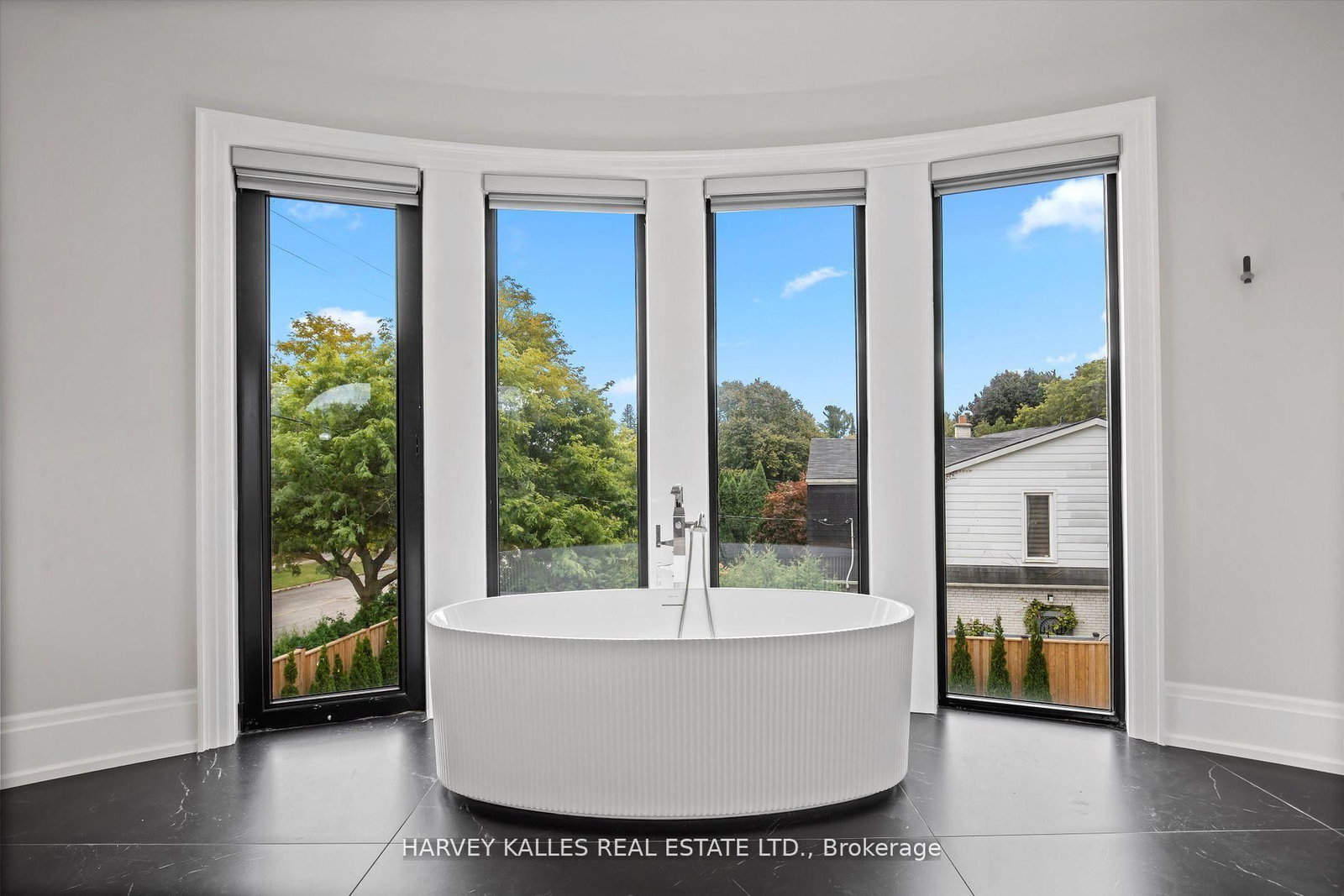 1 Silvergrove Road - Photo 24