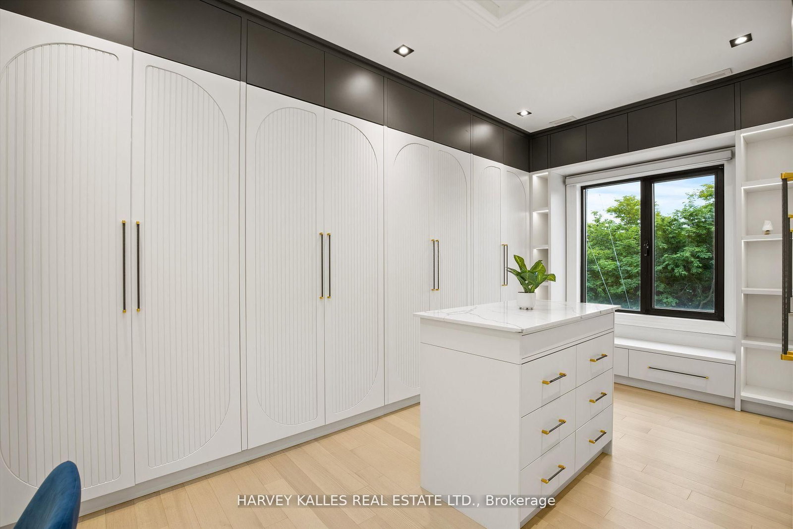 1 Silvergrove Road - Photo 26