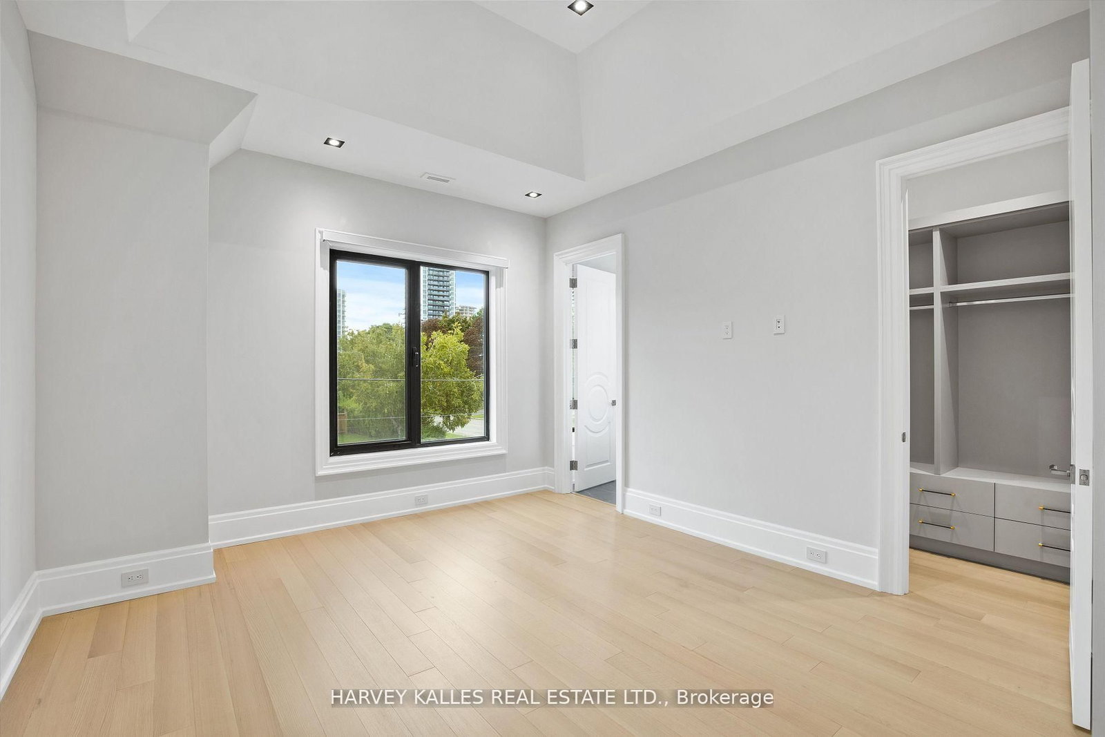 1 Silvergrove Road - Photo 29