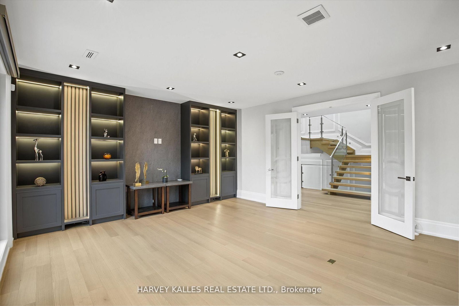 1 Silvergrove Road - Photo 31