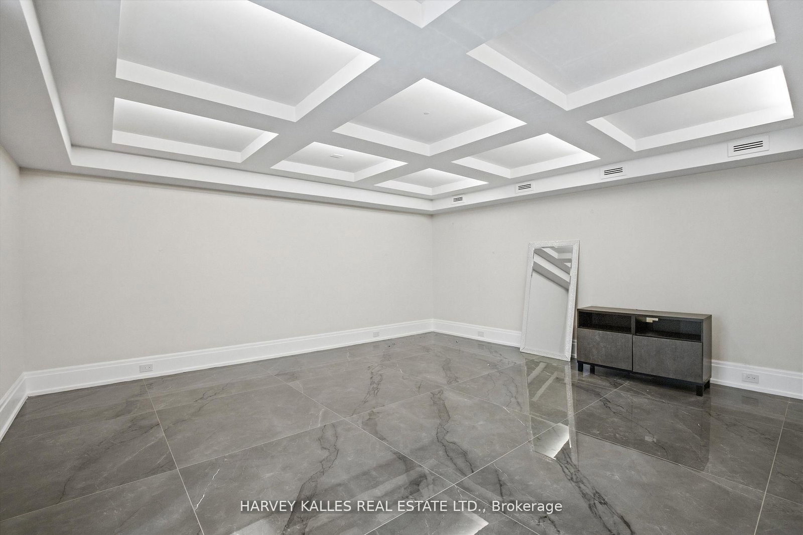 1 Silvergrove Road - Photo 34