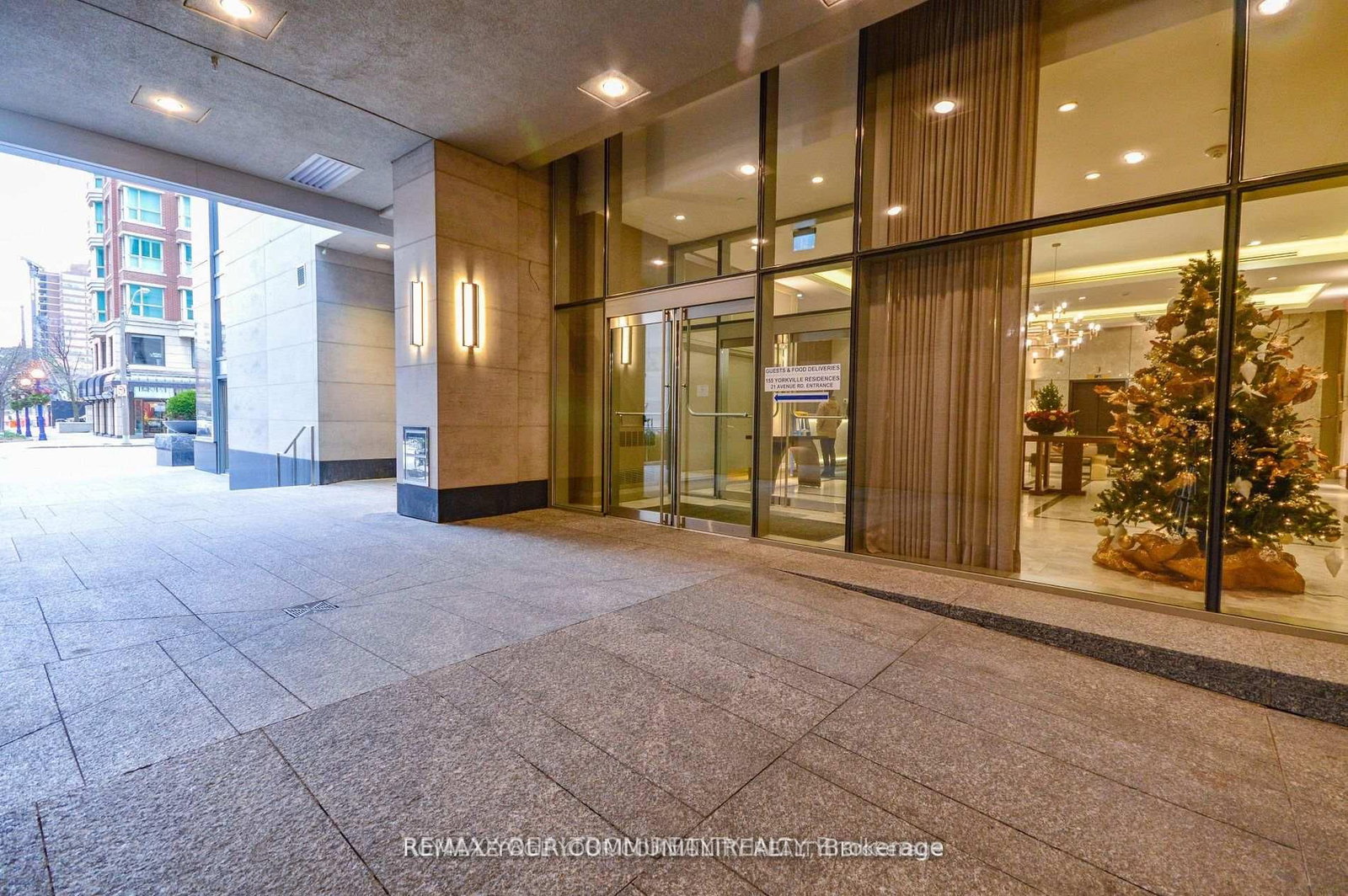 155 Yorkville Avenue, Unit 1408 - Photo 10