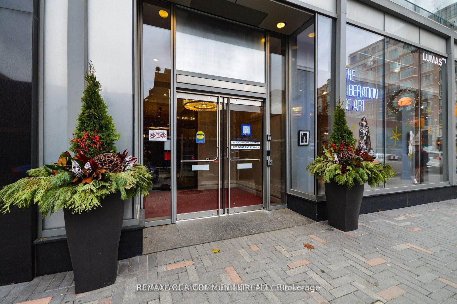 155 Yorkville Avenue, Unit 1408 - Photo 11