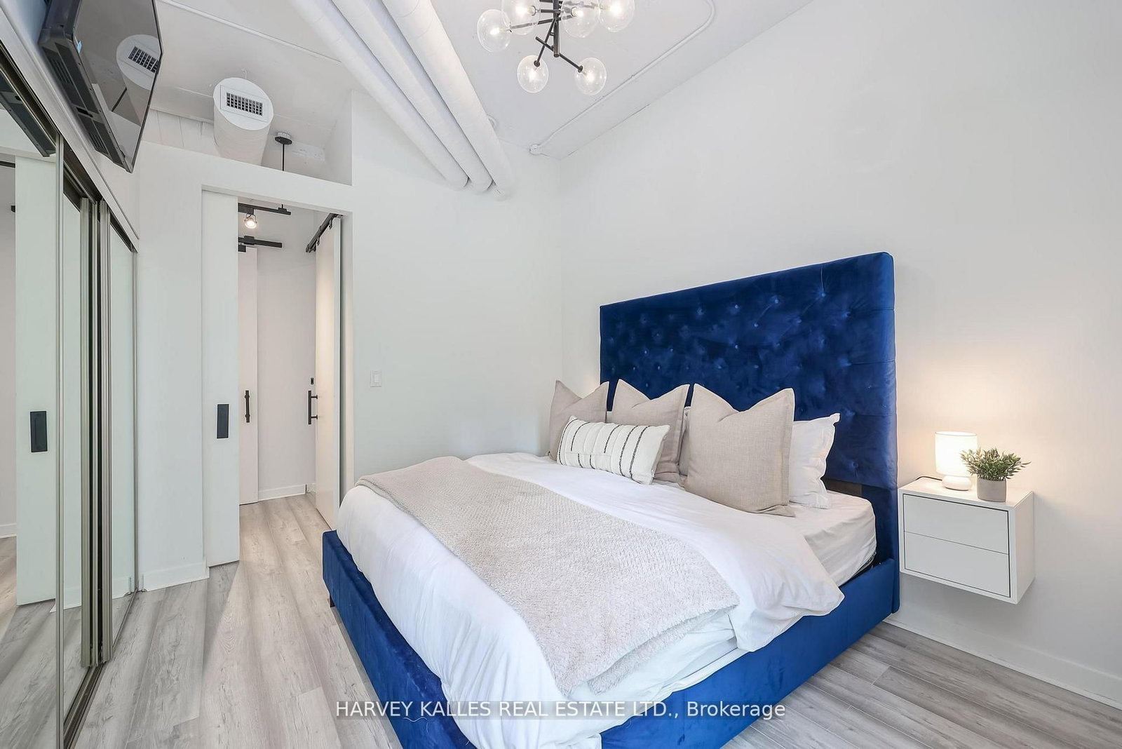 188 Eglinton Avenue E, Unit 412 - Photo 13